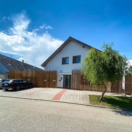 Modern Fully Equipped With Parking Zavadilka 2620 * Ceske Budejovice